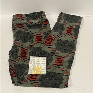 LuLaRoe NWOT Leggings Womens One Size RARE HTF Tiger Print! Black,Red,Grey/Green